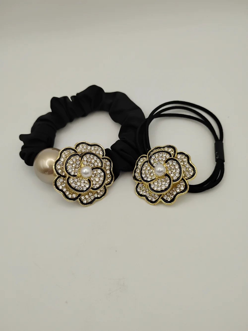 N/A elegant black